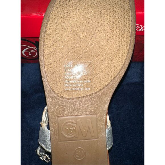 NWT Chelsea Moreland Women's Sandals - Silver and Tan - Picture 4 of 8